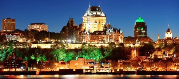 beautiful view of quebec city at night