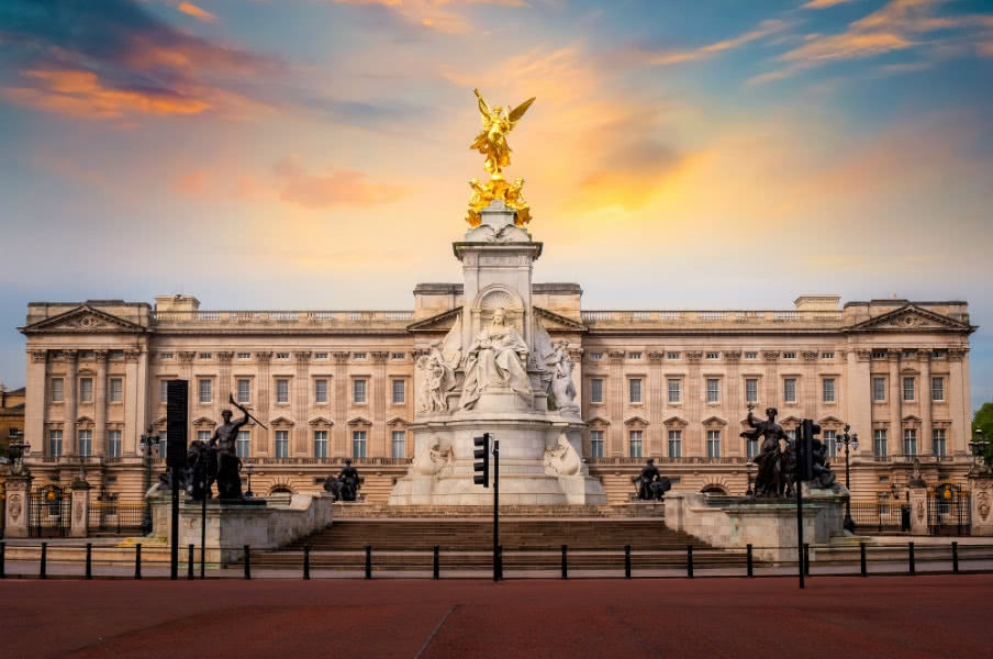Buckingham Palace sunrise