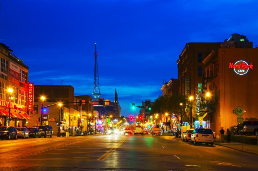 Downtown Nashville, Tennessee USA cityscape at night