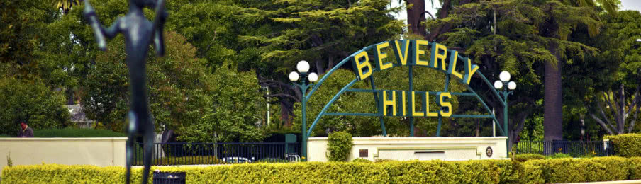 beverly hills sign in the park