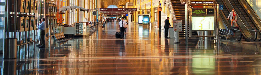 inside the ronald reagan washington national airport