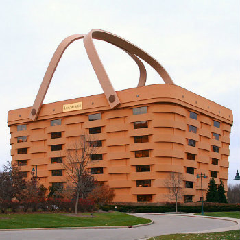 longaberger giant picnic basket