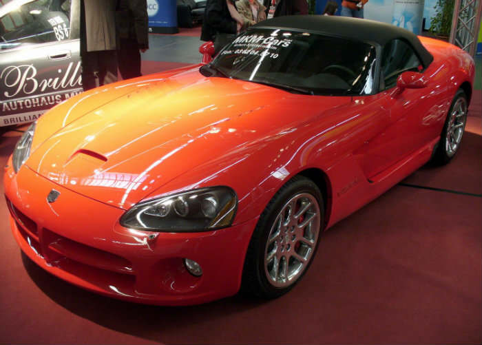 Dodge_Viper_SRT-10