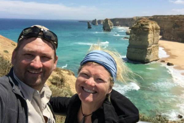 dave and deb great-ocean-walk-victoria