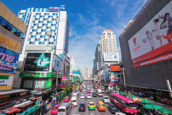 Petchaburi Road in thr Pratunam District of Bangkok