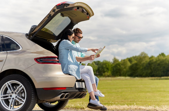 couple planning a road trip