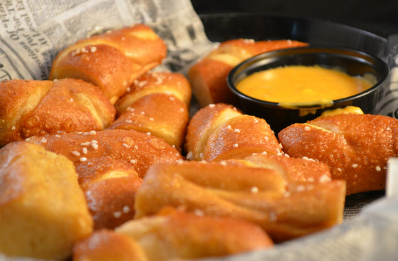 pretzel bites