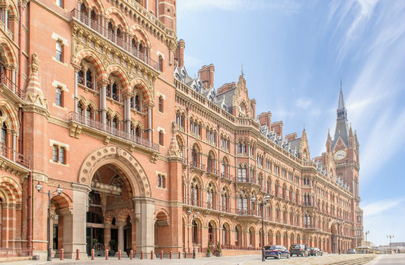 London Luxury Hotel