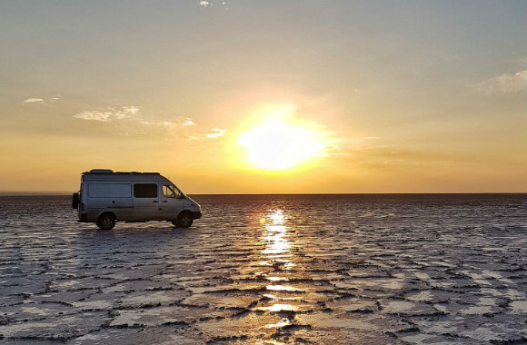sunset-namak-salt-lake-iran-by-joao-leitao-of-nomad-revelations-bp